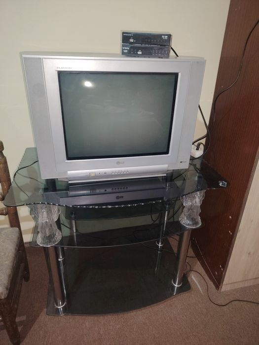 Telivizor pastavkasi bilan
