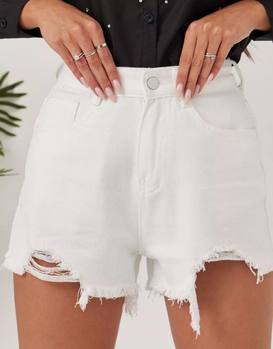 Джинсовые шорты и юбка