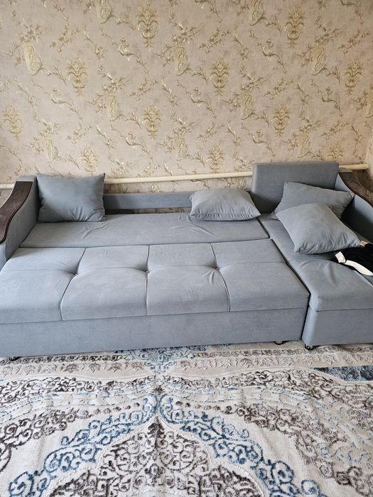 Продам диван !!!