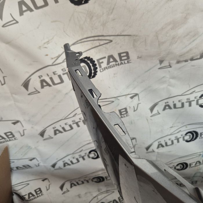 Bara fata Skoda Octavia 4 an 2019-2020-2021-2022-2023