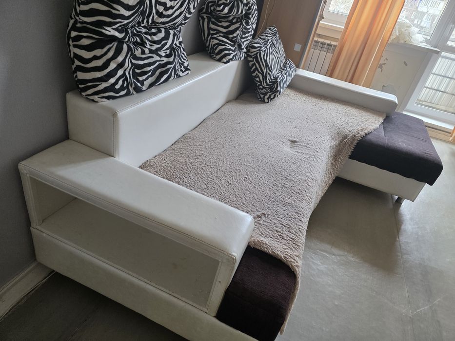 Продам диван б/у