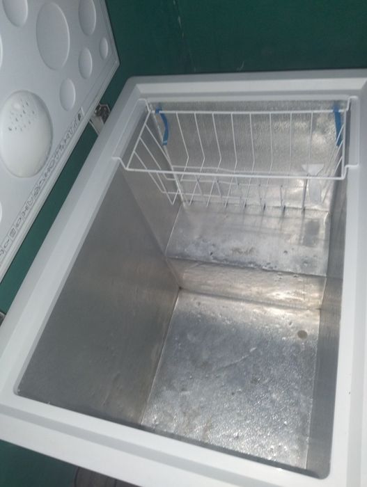 Продам морозильник