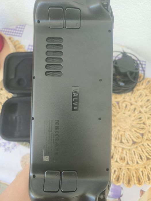 Steam  Deck 256 GB LCD