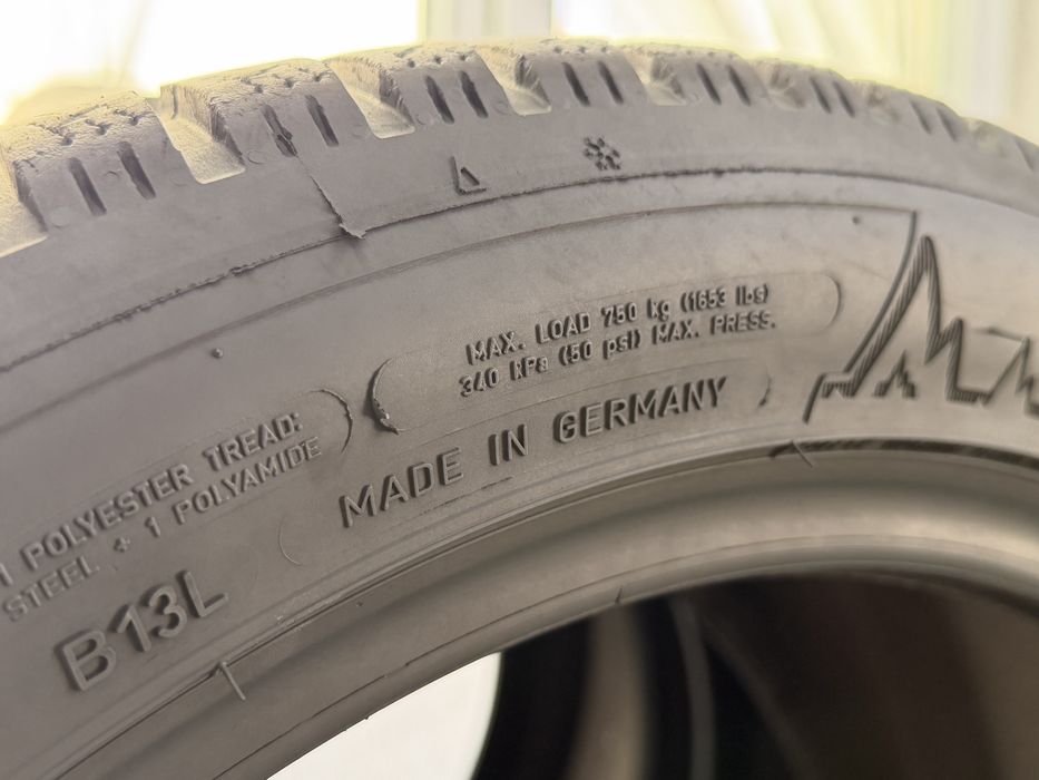 235/45/18 Goodyear 3Броя: 170€ 6мм