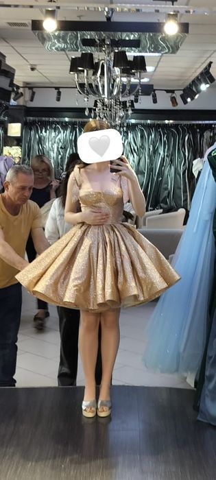 Вечернее платье  на брительках