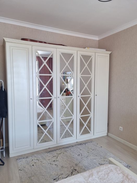 Продам спальную гарнитуру