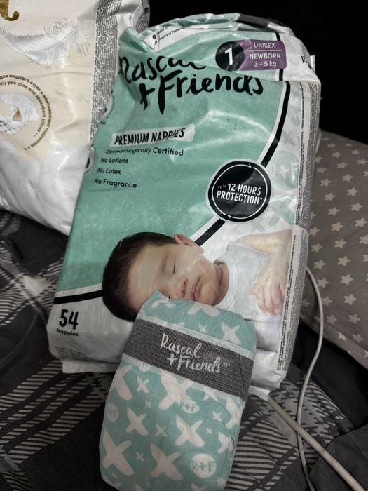 Продам  детские памперсы