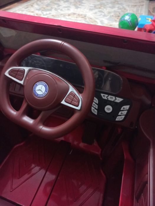 Детский автомобиль