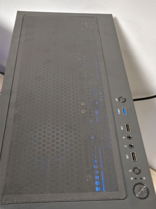 Геймърски компютър RTX 3070 + i9-12900HX, водно охлаждане 360mm, 1TB NVMe
