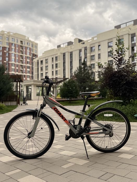 Велосипед Giant