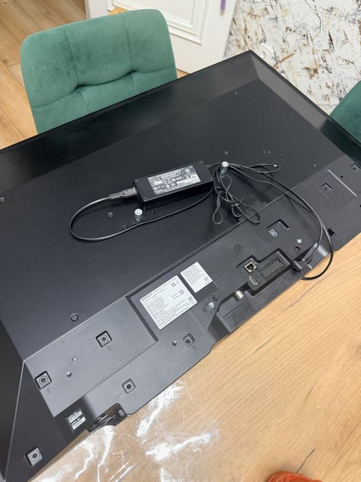 Телевизор Sony 40 “
