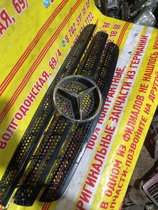 Решетка радиатора на Мерседес МЛ 163