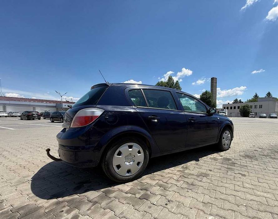 OPEL Astra 2004 — imagine 4