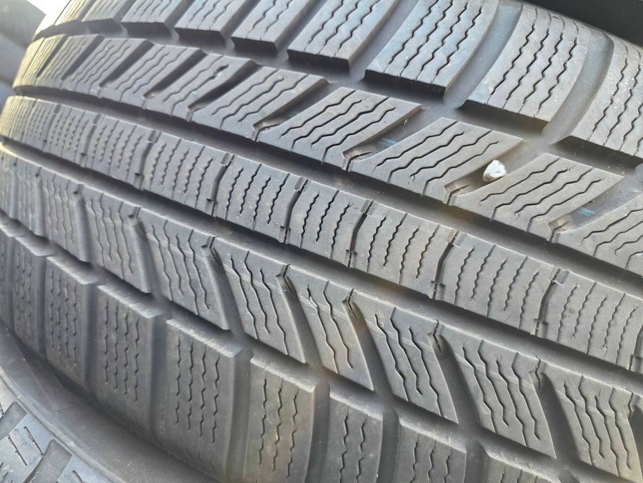 2бр Зимни гуми 235 55 19 - Continental - DOT 2024