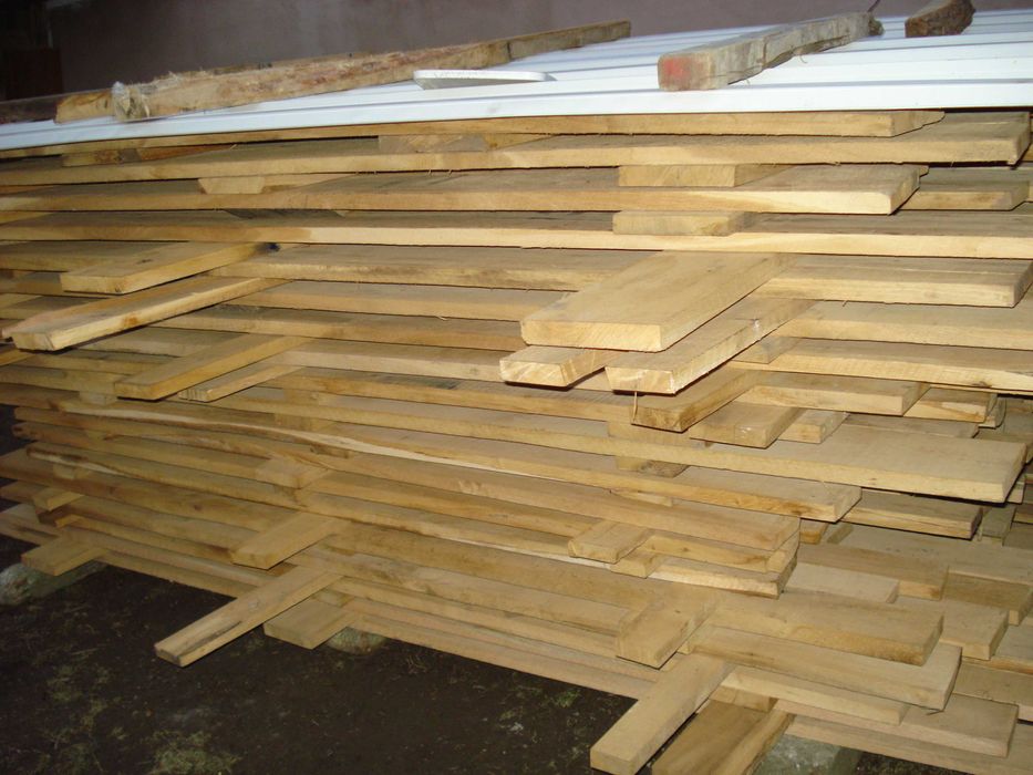 Cherestea si dulapi din Stejar