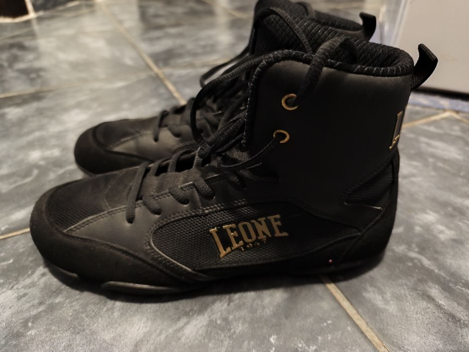 Ghete Leone pentru box . Mărimea 42.