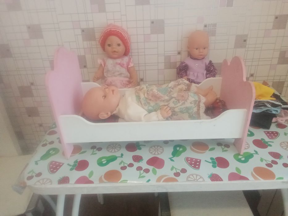 Куклы девочки и мальчик в отличном состояний.