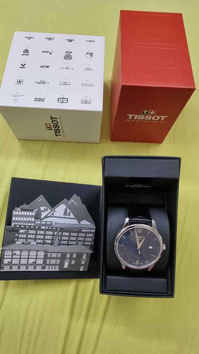 Швейцарски часовник Tissot Tradition