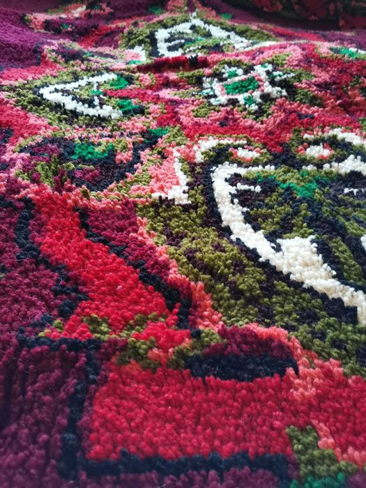 Ръчно тъкан китеник/губер