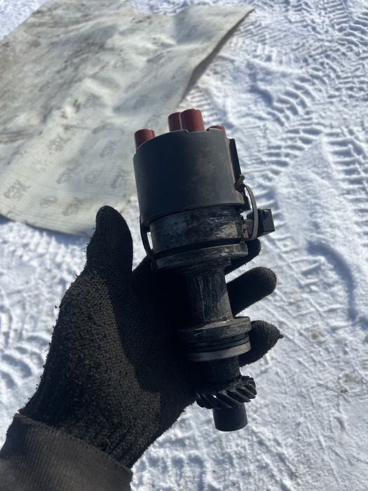 Трамблер от ауди 100