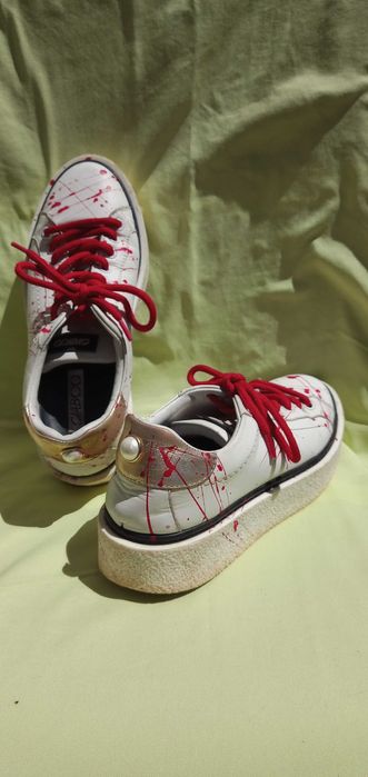 Дамски    кецове