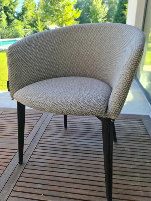 нов трапезен стол -