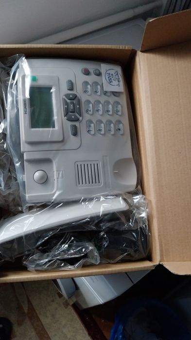 Telefon fix cu cartela GSM , HUAWEI