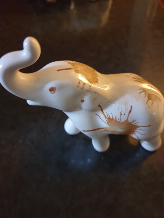 Порцеланови слончета.