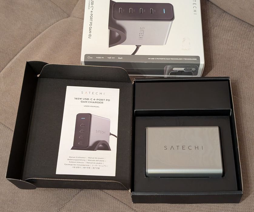 Satechi 165W USB-C PD GaN захранване 4xUSB-C