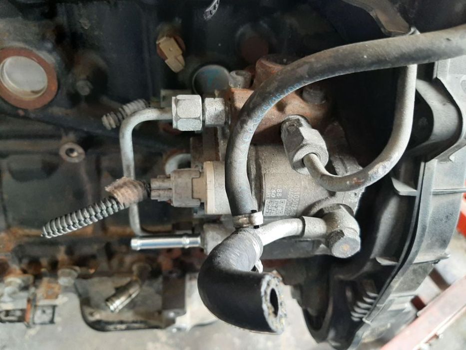 Pompa inalta 1.7 cdti z17dtr opel astra h corsa d meriva a 8-98103028-0 hu294000-0502