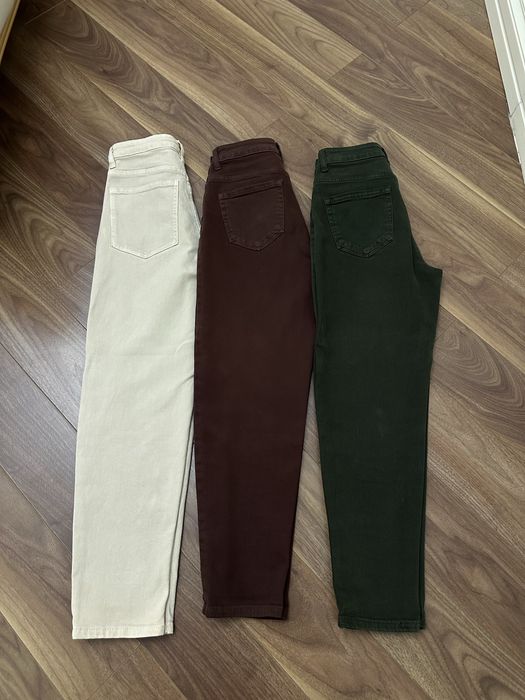 Джинсы XS/S, Италия