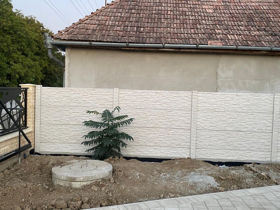 Placi gard beton