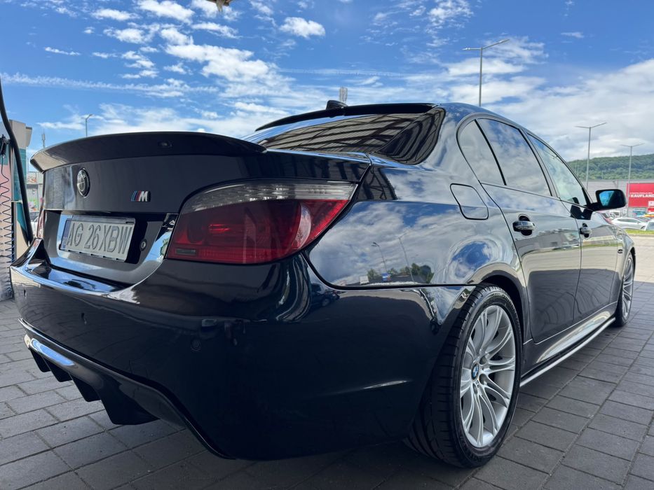 Bmw e60 525d automat  pack m