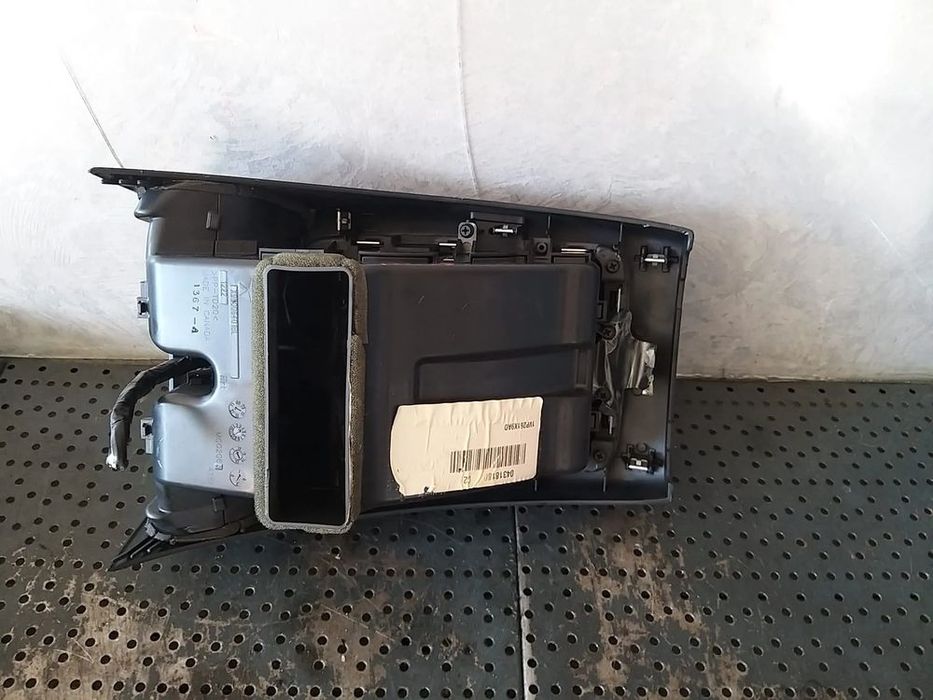 Grila ventilatie spate butoane cotiera jeep grand cherokee 4 wk wk2 1vp261x9ad