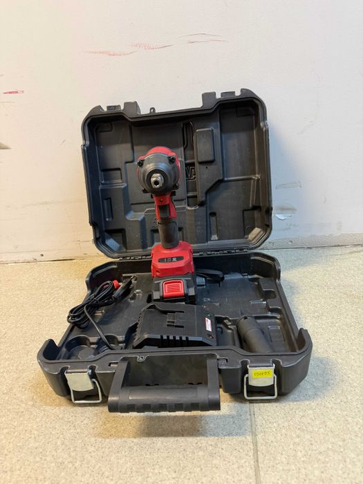 Шмиргел 120W ø75 с мини шлифовалк/Фреза за канали / R20 Гайковерт