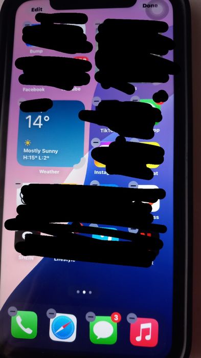 Vand iphone 11 mov 64GB preț 1200 lei