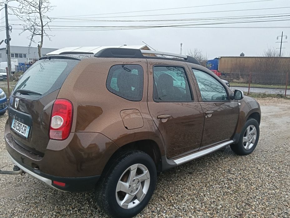 DACIA Duster 2011 — imagine 3
