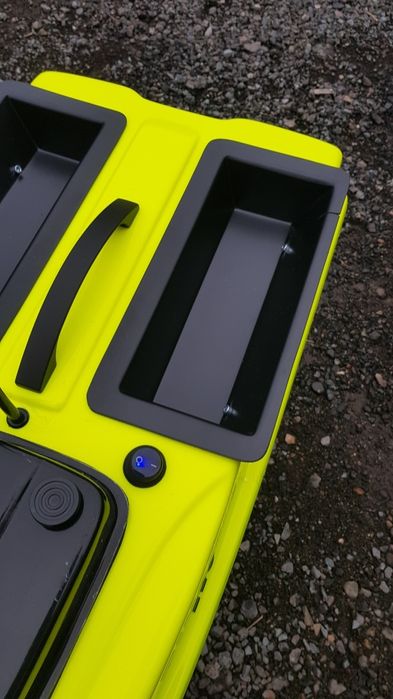 Navomodel plantat Litiu ion de viteza Barcuta plantat