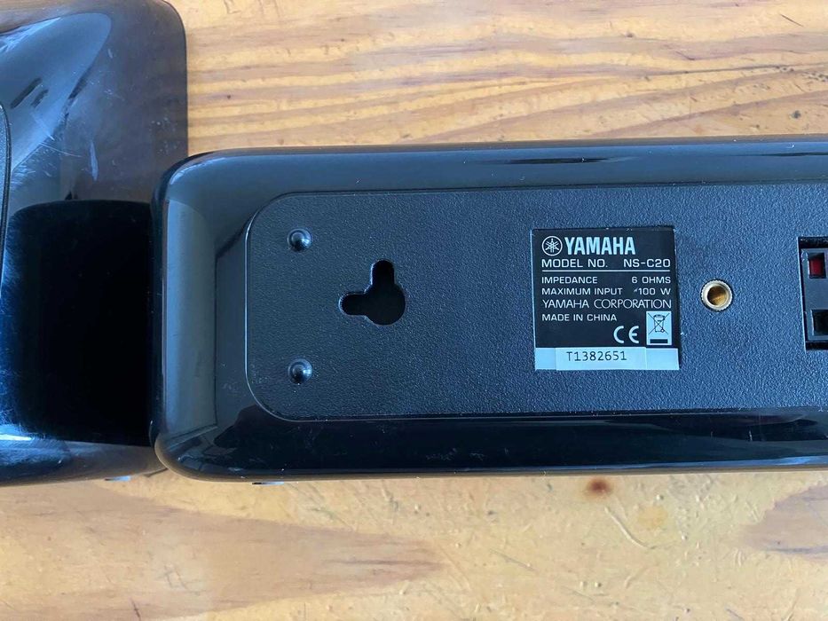 Boxe YAMAHA surround 2+1