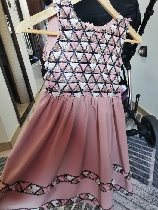 Еднакви рокли Миша фешън