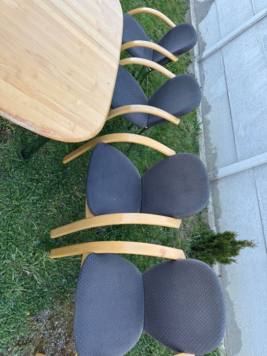 Set masa cu scaune lemn masiv