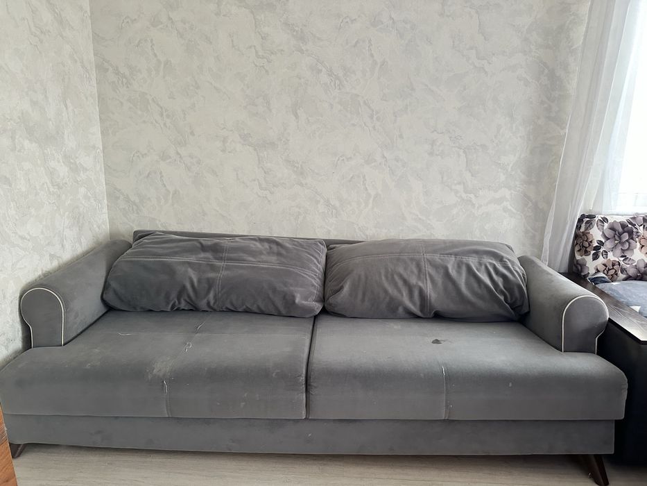 Диван . Заберите бесплатно