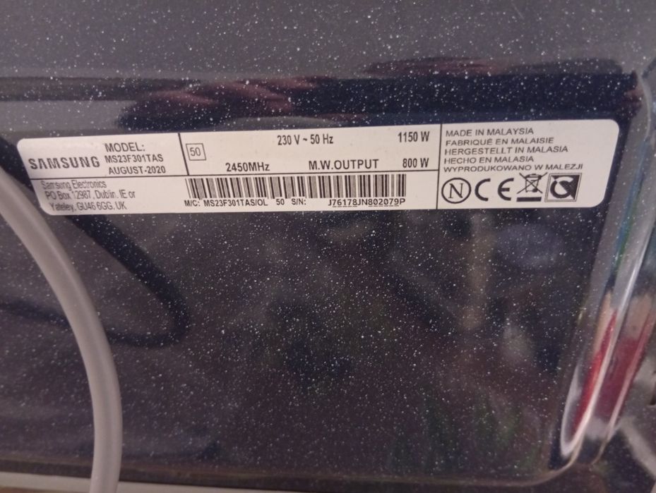 Vând cuptor microunde samsung