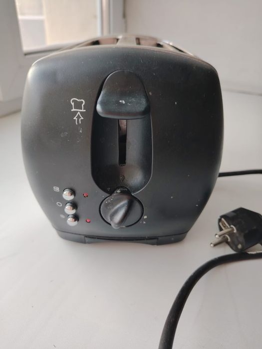 Продам Тостер Vitek