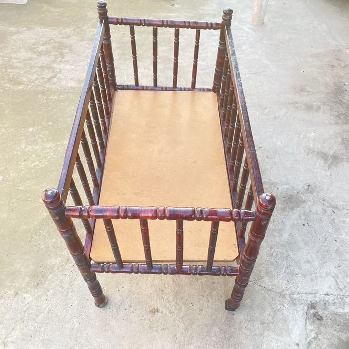 Детский кровать