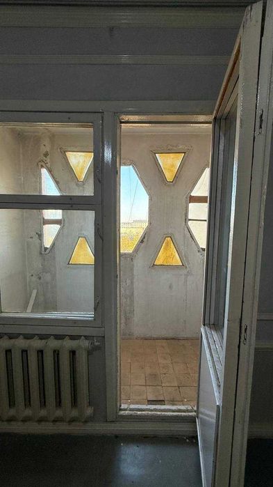 Белтепа 4 хона сотилади холати яхши