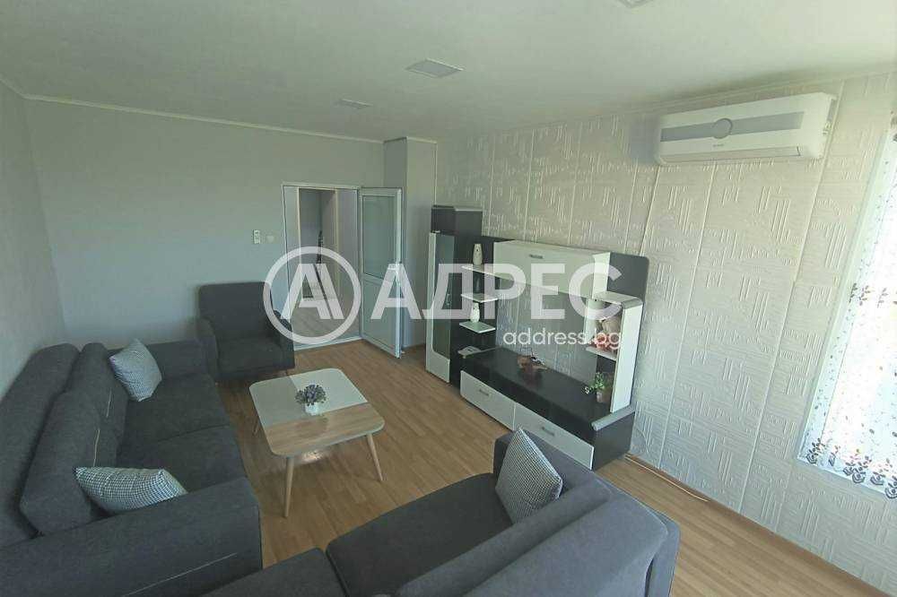 Продава се Тристаен апартамент в Разград, Орел - 78 кв.м за 1047 €/кв.м - Снимка #1