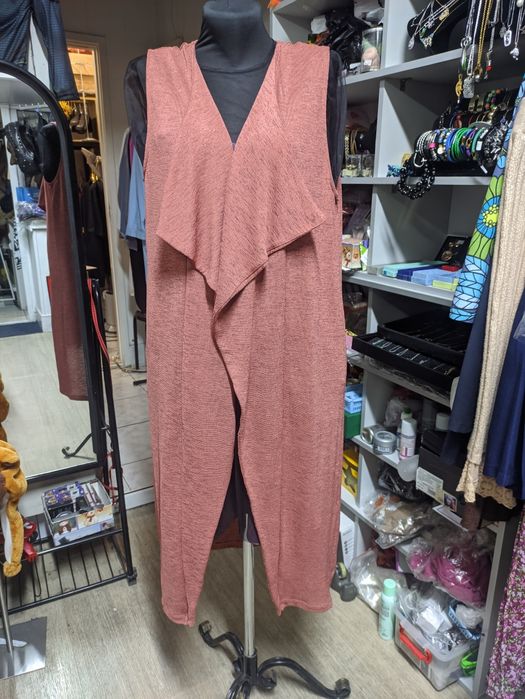 Кардиганы нарядные накидки