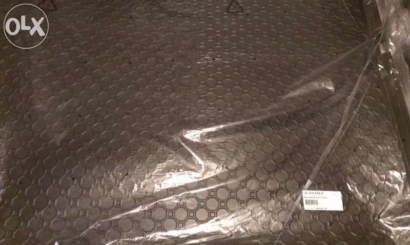 Леген Стелка За Багажник Автомобил Предпазва от Изцапване за Френски