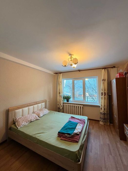 продается 3 ком район Схи